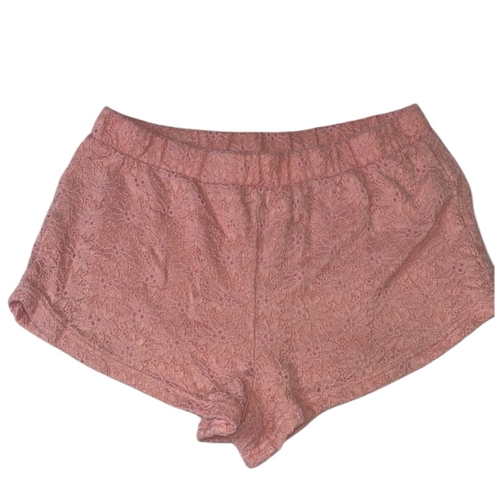 Forever 21 floral detail pink shorts‎